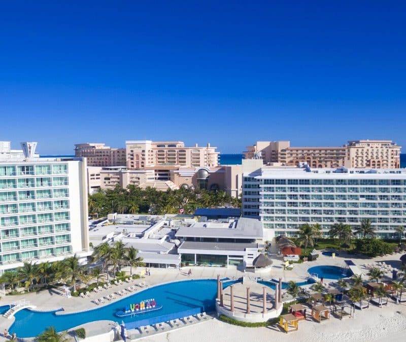Affordable Family Vacations in Cancun With Krystal International Vacation Club (1)